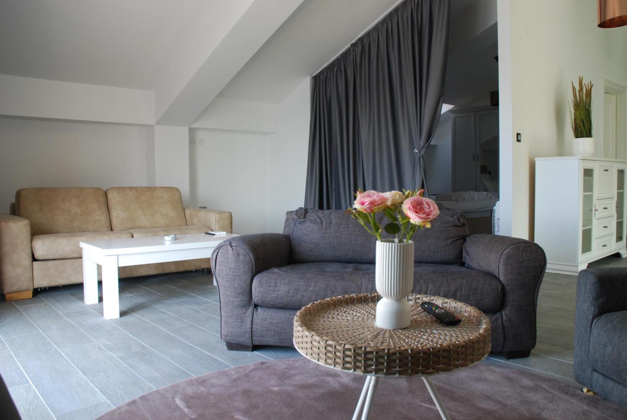 Rustico Apartments 蒂瓦特 外观 照片