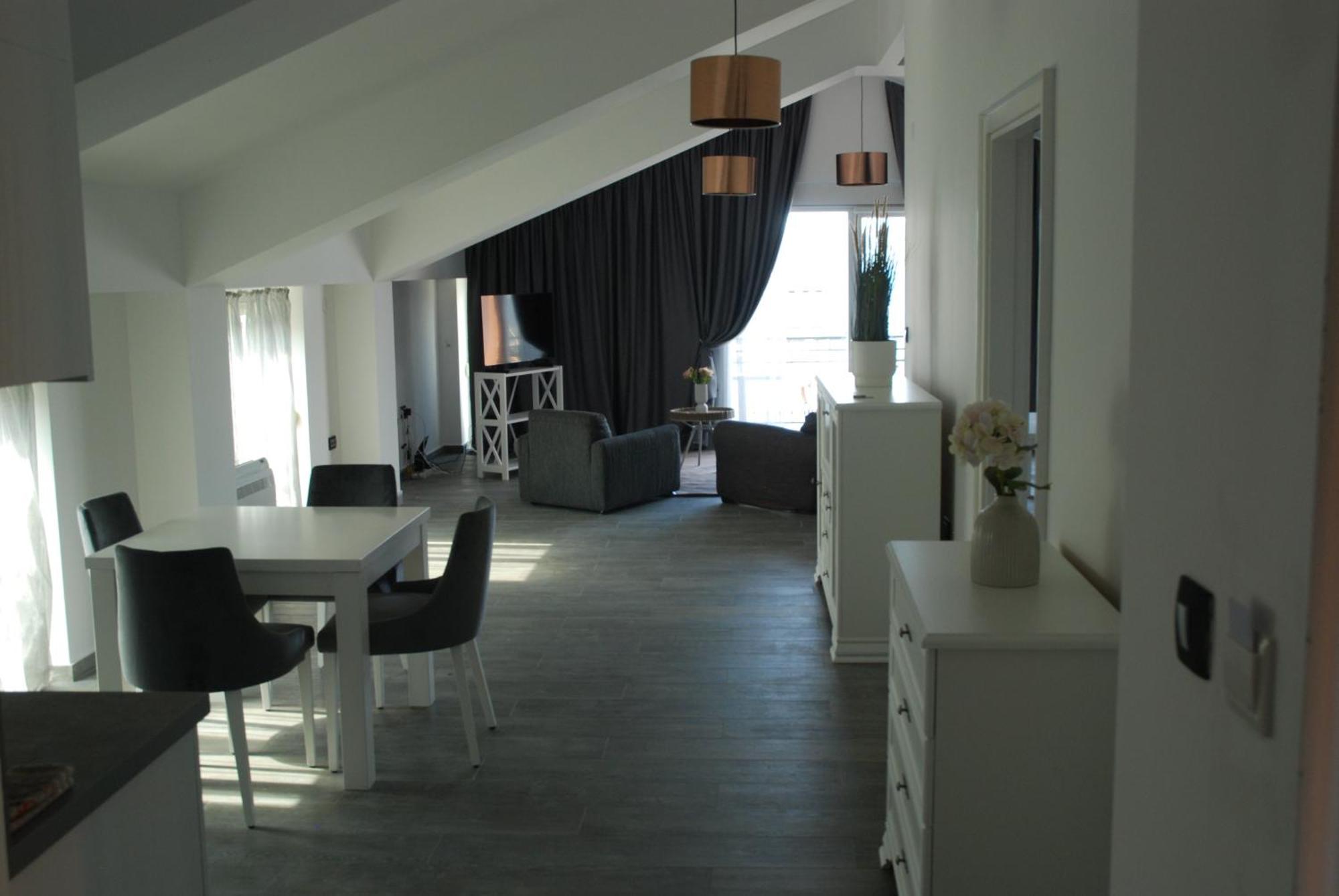 Rustico Apartments 蒂瓦特 外观 照片