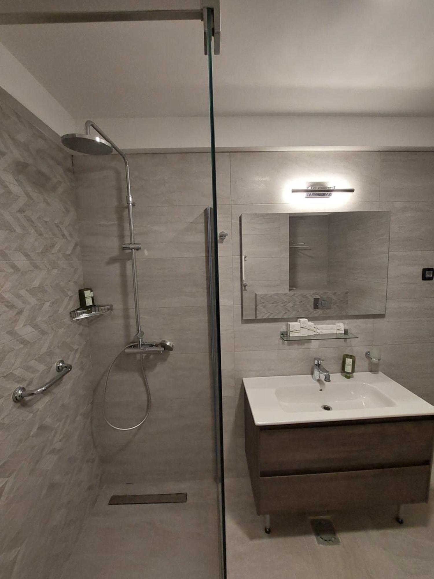 Rustico Apartments 蒂瓦特 外观 照片